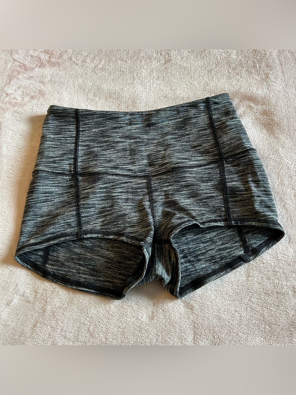Victoria Sport athletic gray and black high waisted booty short hot pants size S
